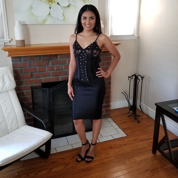 Meet your Posher, Nallely - Picture 2 of 3